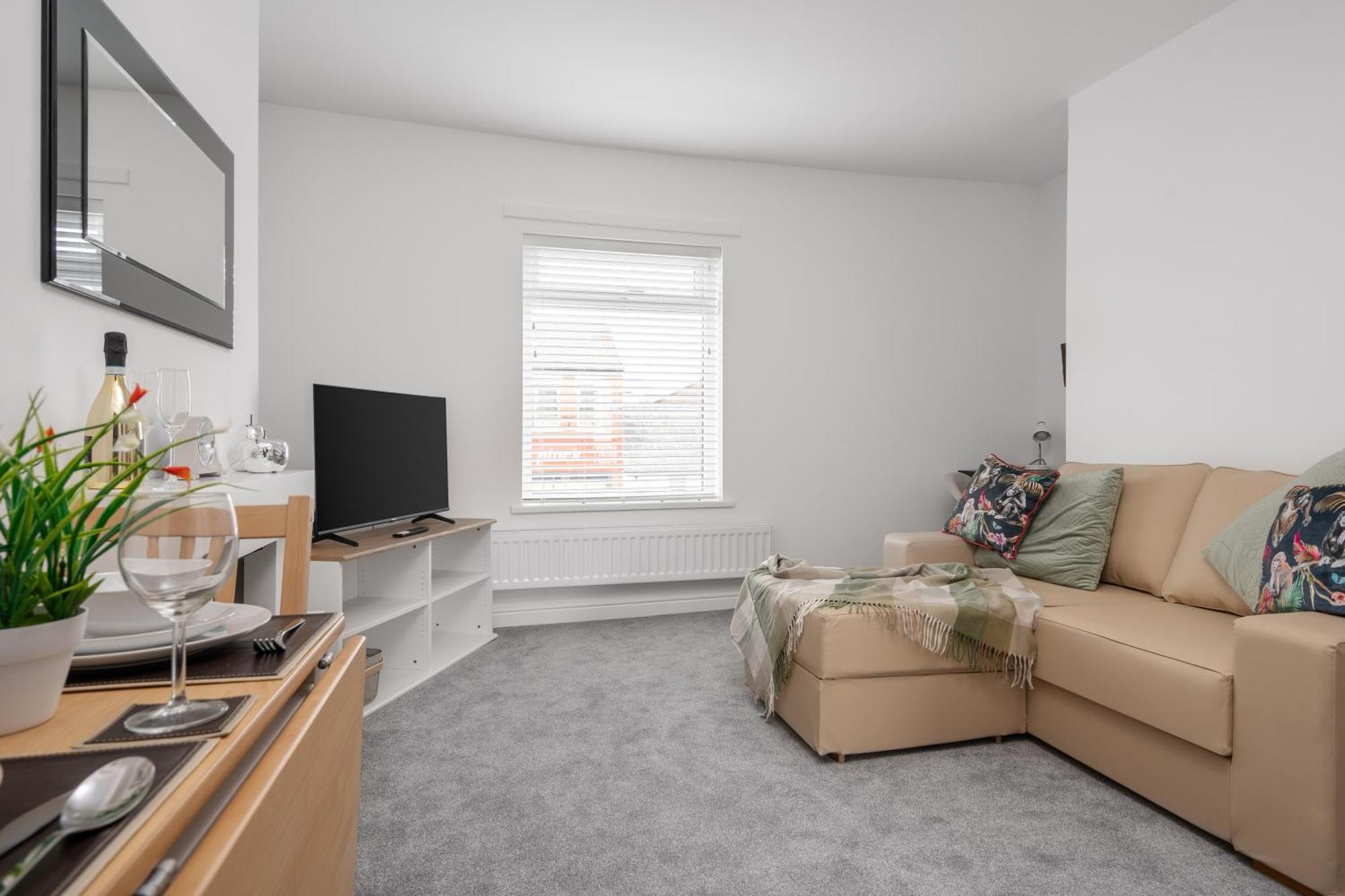 Buxton Apartment - 1 Bed, Free Parking, Wi-Fi Hazel Grove Экстерьер фото