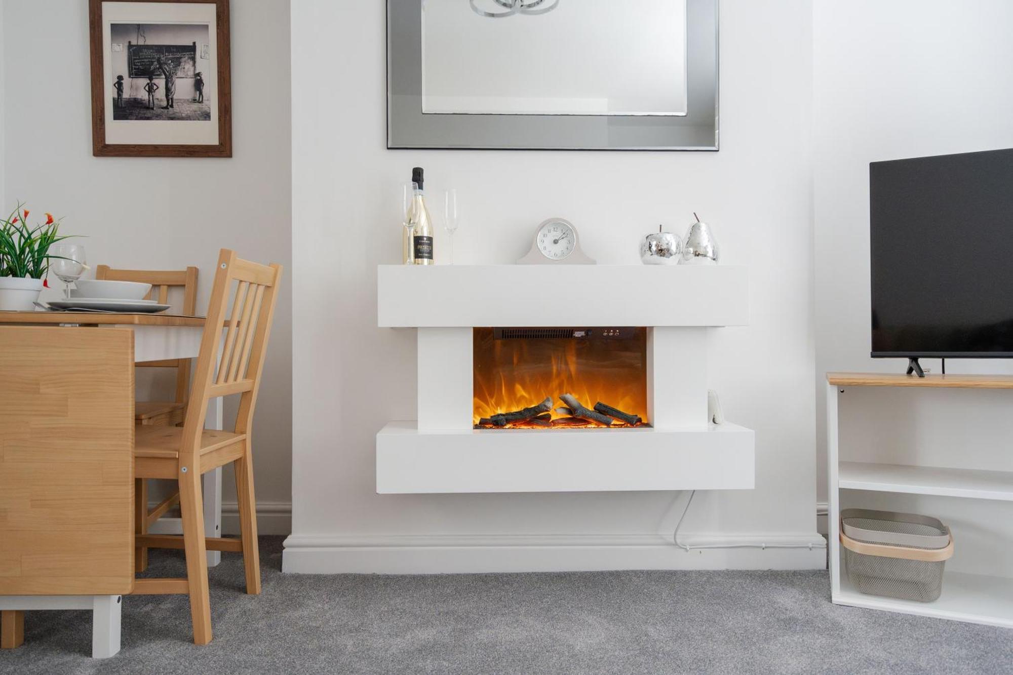 Buxton Apartment - 1 Bed, Free Parking, Wi-Fi Hazel Grove Экстерьер фото