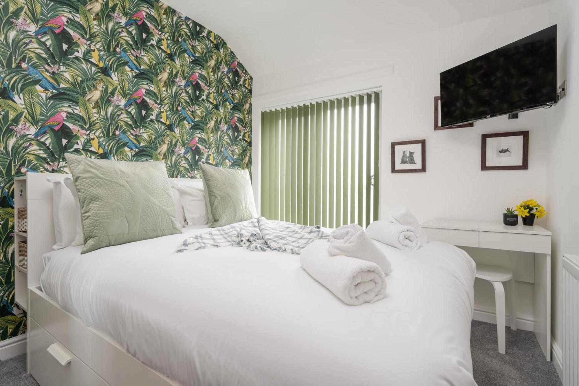 Buxton Apartment - 1 Bed, Free Parking, Wi-Fi Hazel Grove Экстерьер фото