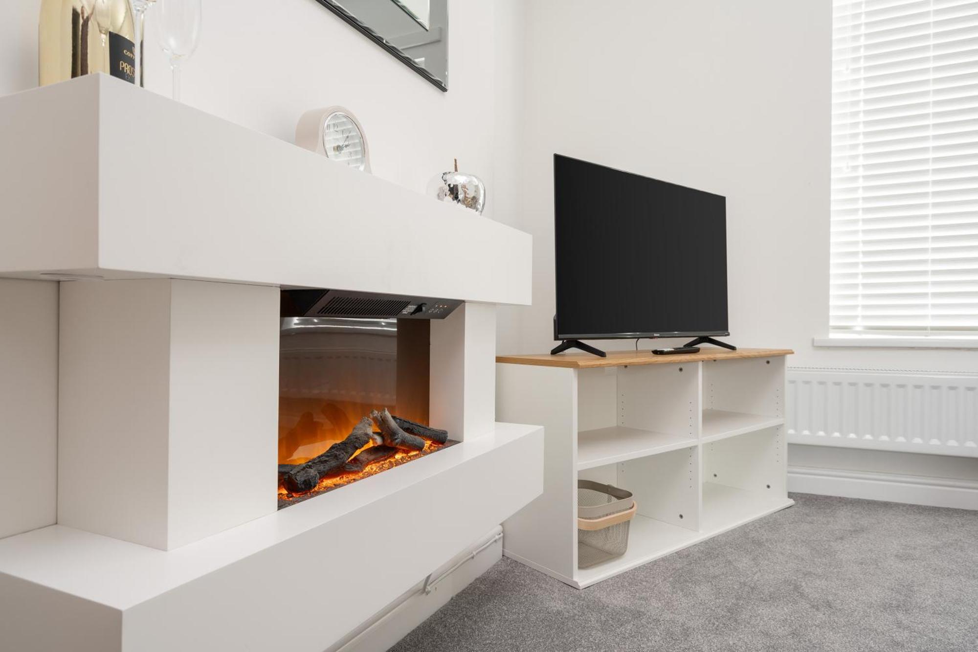 Buxton Apartment - 1 Bed, Free Parking, Wi-Fi Hazel Grove Экстерьер фото