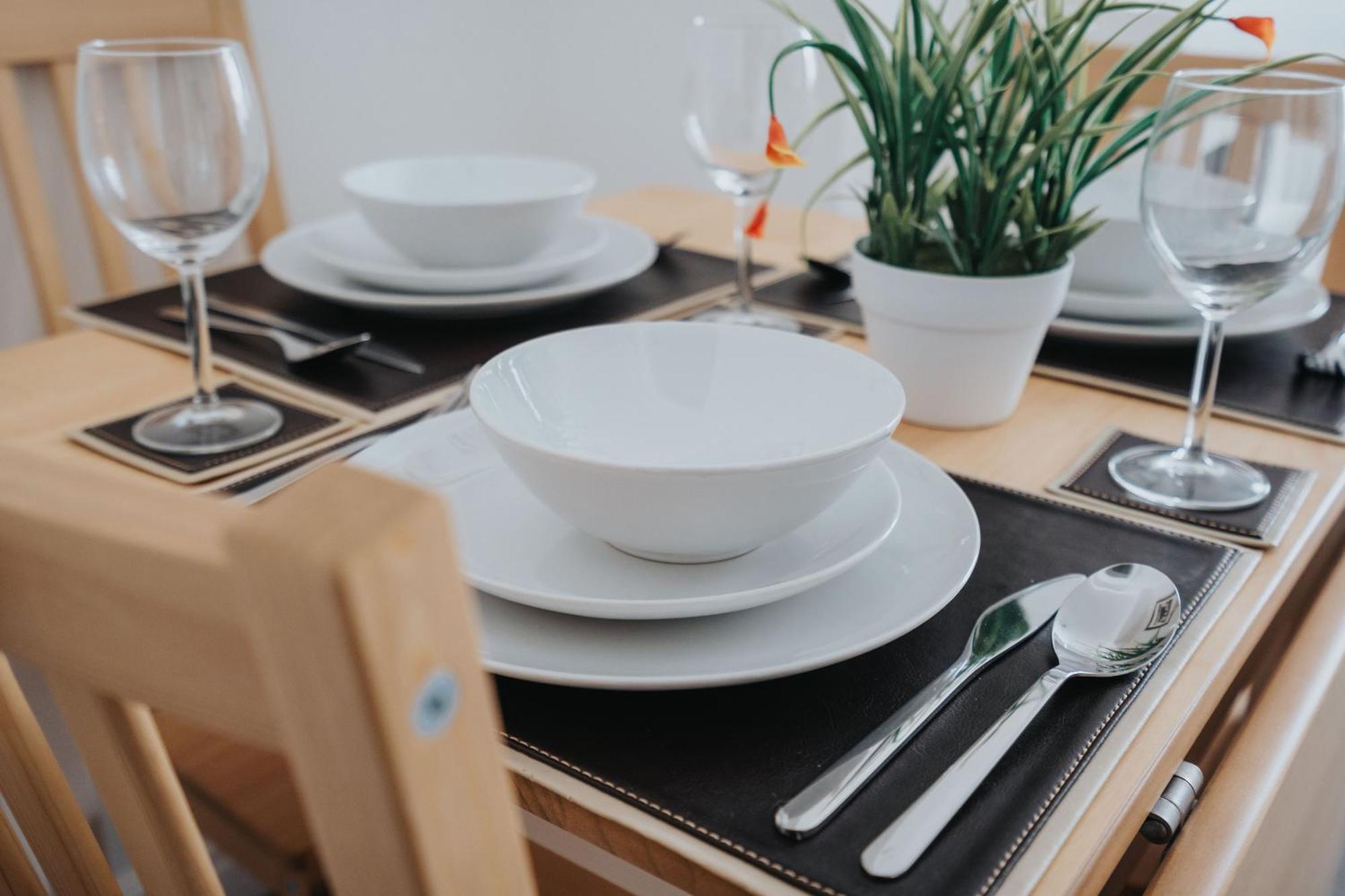 Buxton Apartment - 1 Bed, Free Parking, Wi-Fi Hazel Grove Экстерьер фото