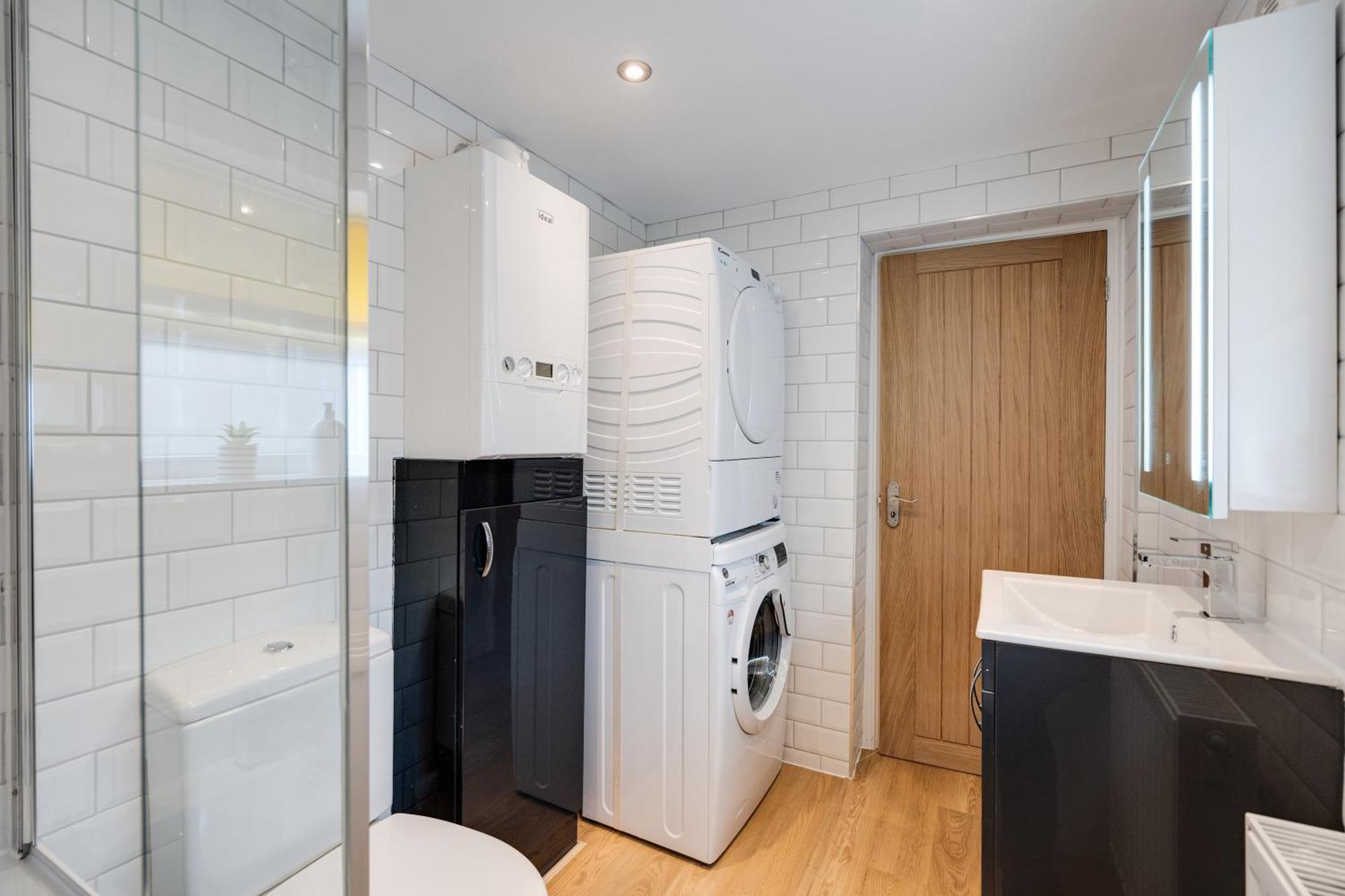Buxton Apartment - 1 Bed, Free Parking, Wi-Fi Hazel Grove Экстерьер фото